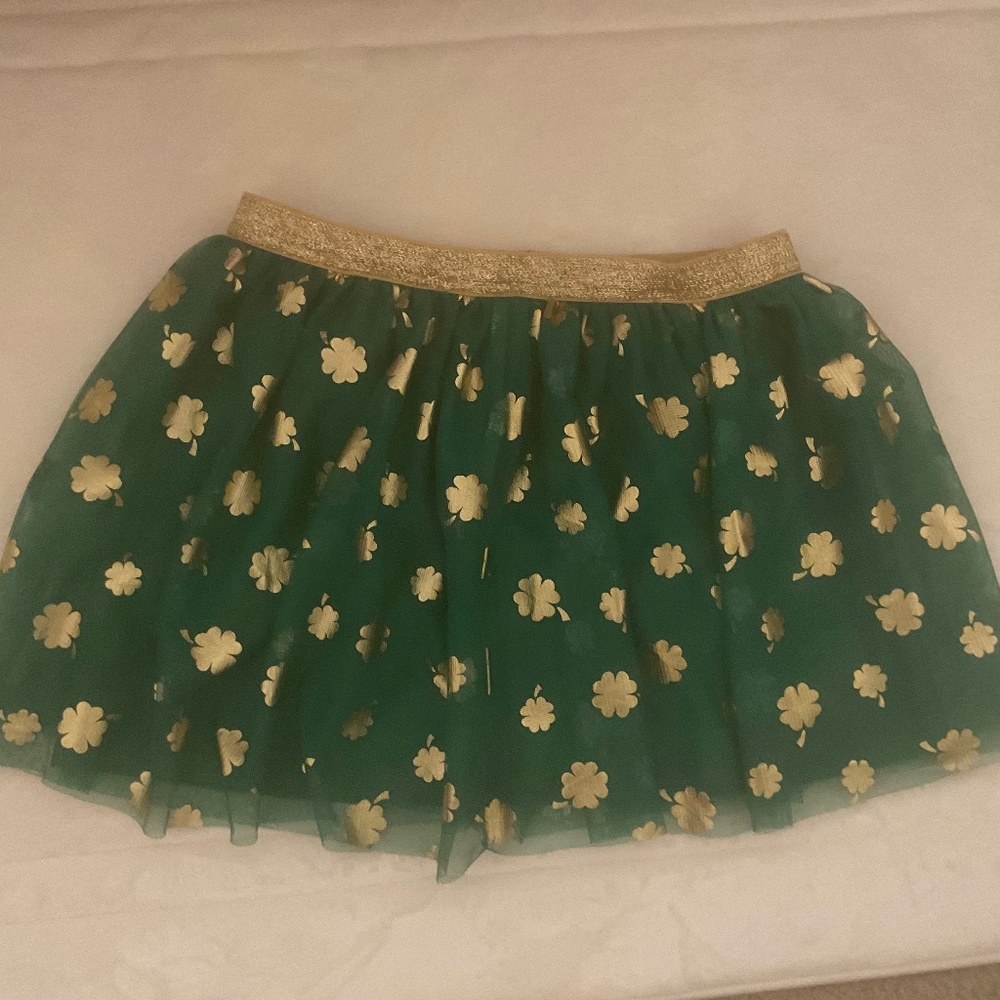 Fun! Shamrock tulle mesh skirt Girls Size L 10/12